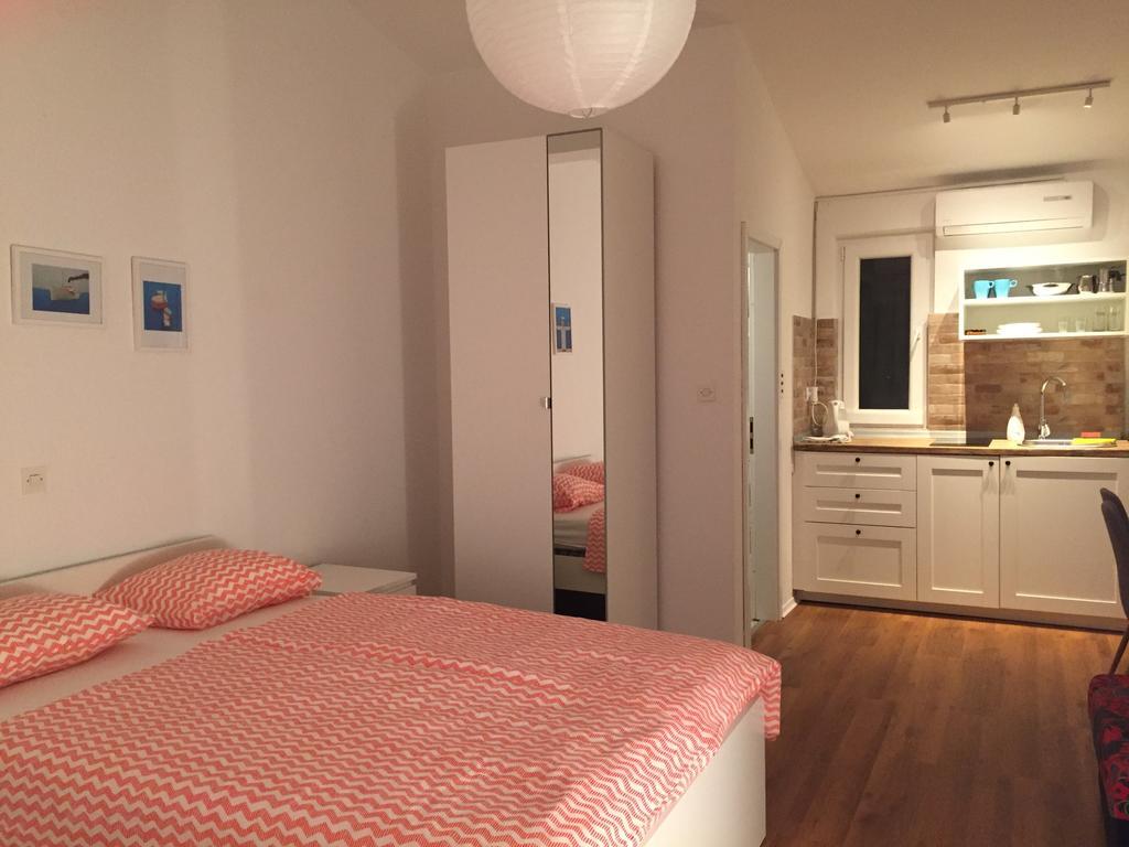 L&L Apartments Vir Εξωτερικό φωτογραφία